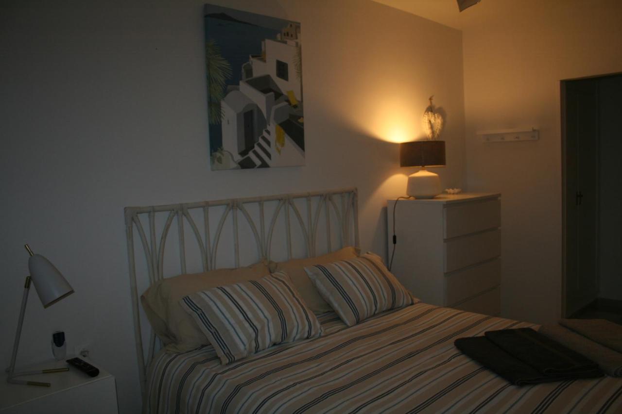 Apartamento En Primera Linea/Beachfront Apartment Fuengirola Dış mekan fotoğraf